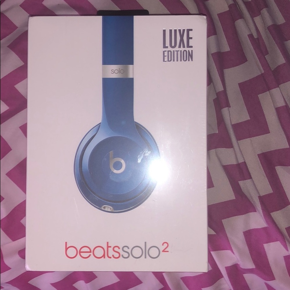Blue Beats by Dre Luxe edition solo 2